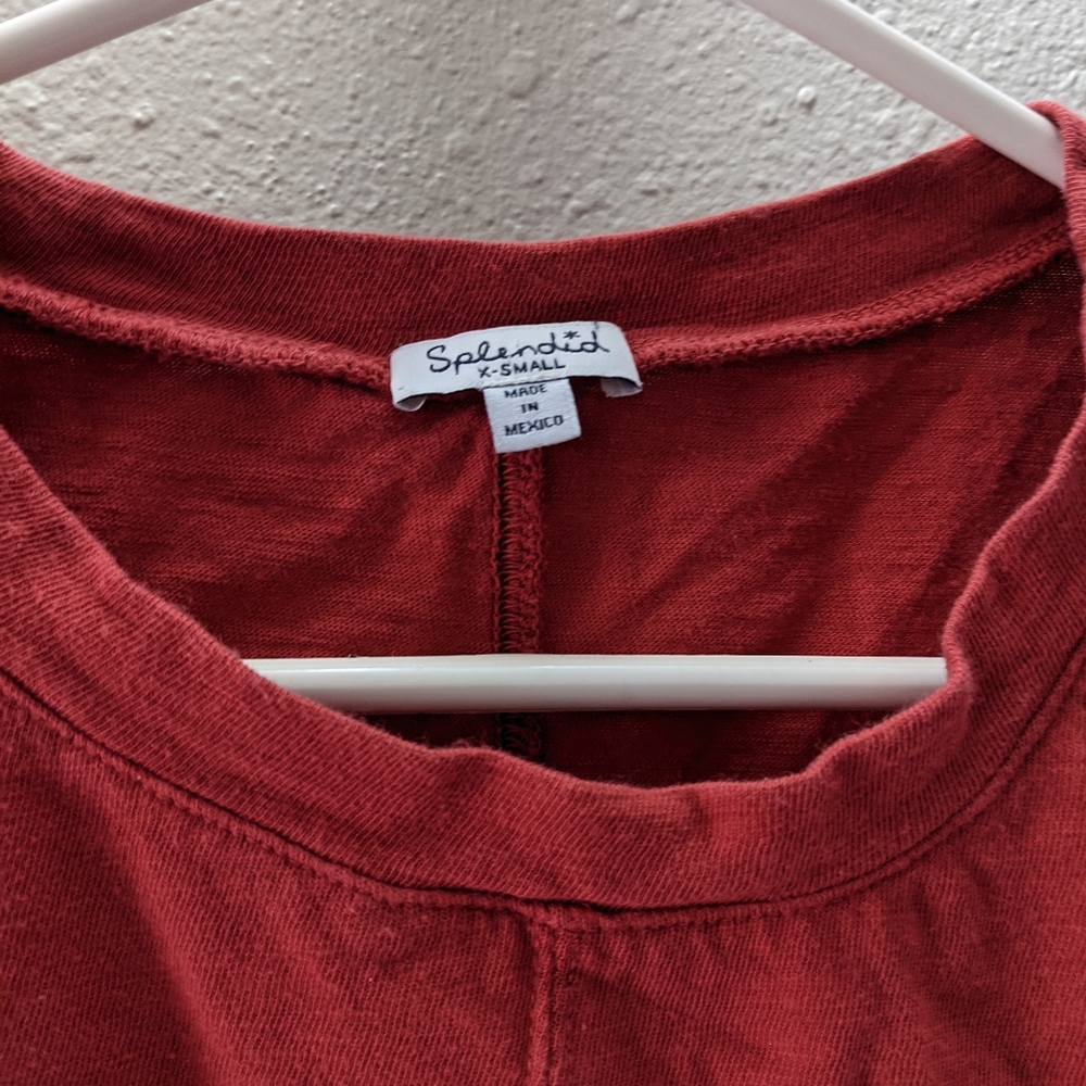 Red crop top - Picture 2 of 2